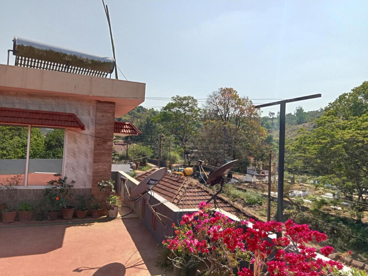 Krupa Homestay Madikeri Exteriér fotografie